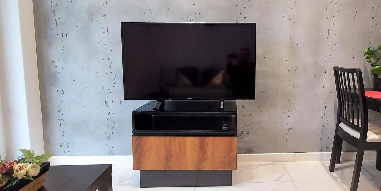 לודז' Theapartments Wrzesnienska מראה חיצוני תמונה